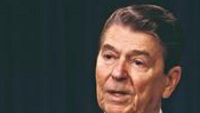 50 sztárt vitt ágyba Ronald Reagan