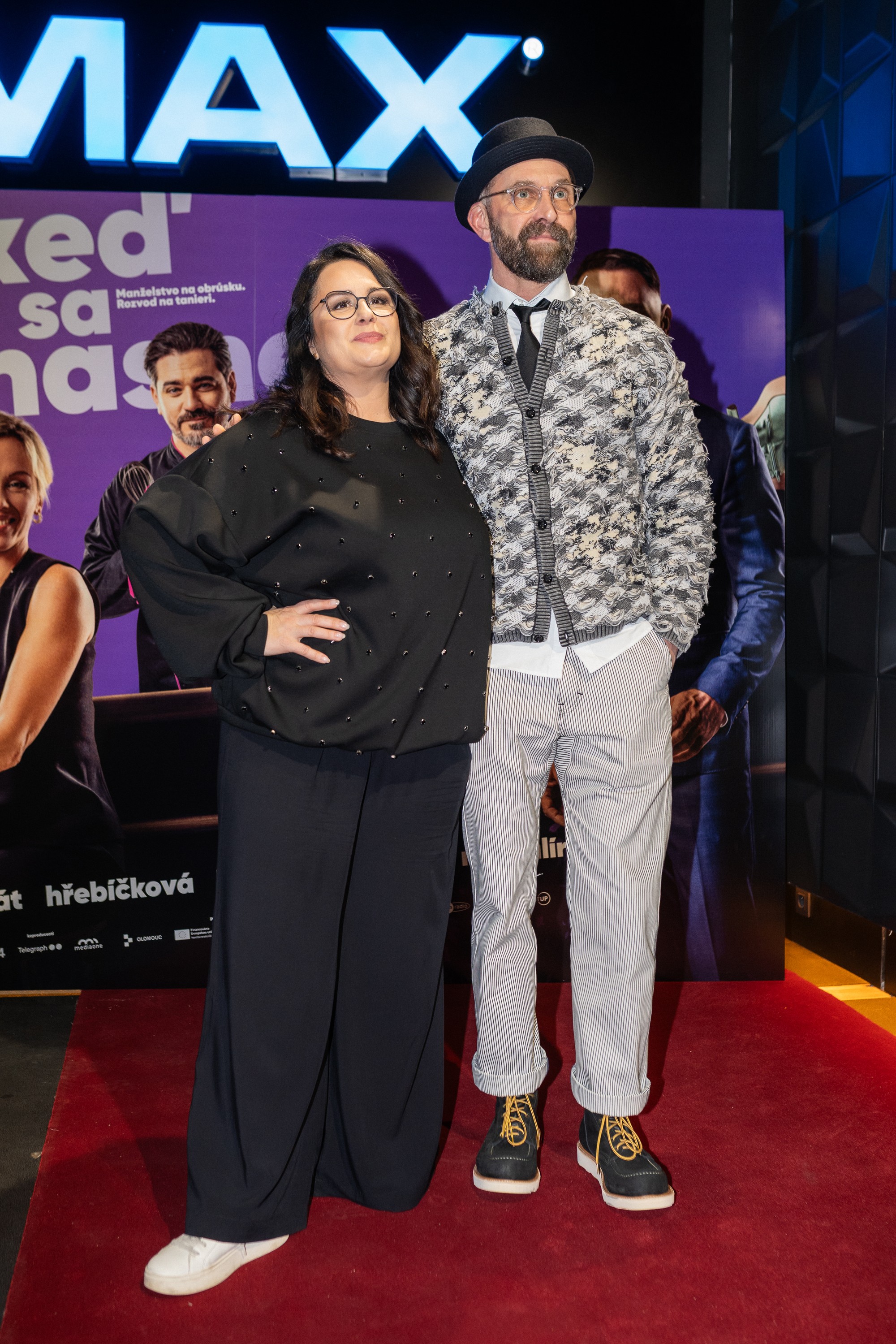 Petra Polnišová a Tomáš Maštalír na premiére komédie Keď sa zhasne.