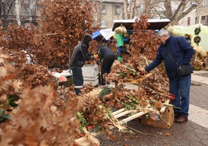 Beograđani pohrlili da obave poslednje pripreme za Božić