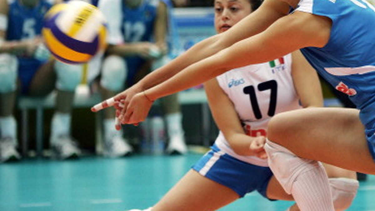 Simona Rinieri będzie w nadchodzącym sezonie reprezentowała barwy beniaminka Plus Ligi Kobiet - Trefla Sopot - poinformował serwis volleyball.it. Umowa obowiązywać będzie przez rok z możliwością przedłużenia.