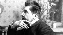 nazywano ją "sienkiewiczem w spódnicy". polacy zaczytywali się w jej romansach