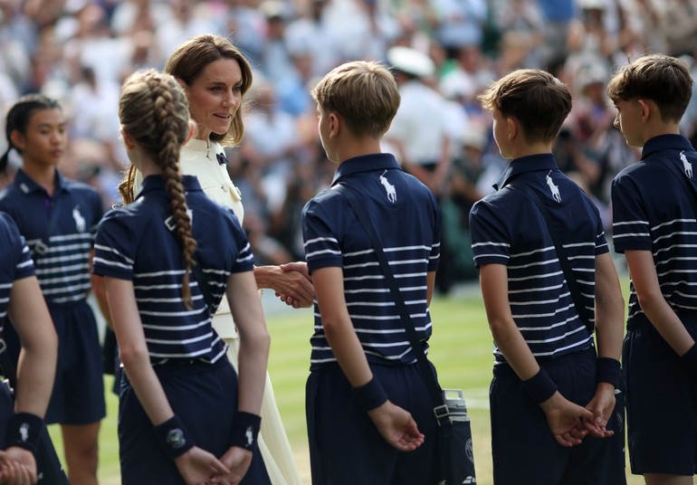Iga Świątek mistrzynią Wimbledonu. Trofeum odebrała z rąk Księżnej Walii [FOTO]