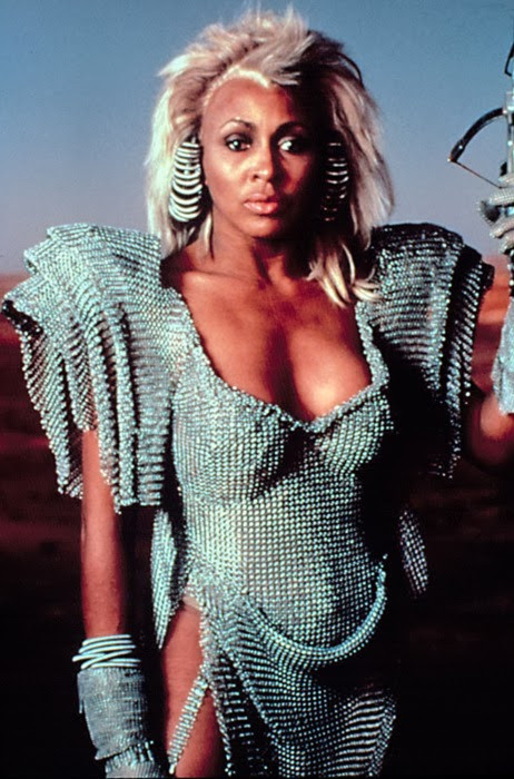 Tina Turner w filmie "Mad Max Beyond Thunderdome"
