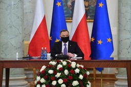 Soloch: W spotkaniu B-9 wezmą udział Joe Biden oraz Jens Stoltenberg