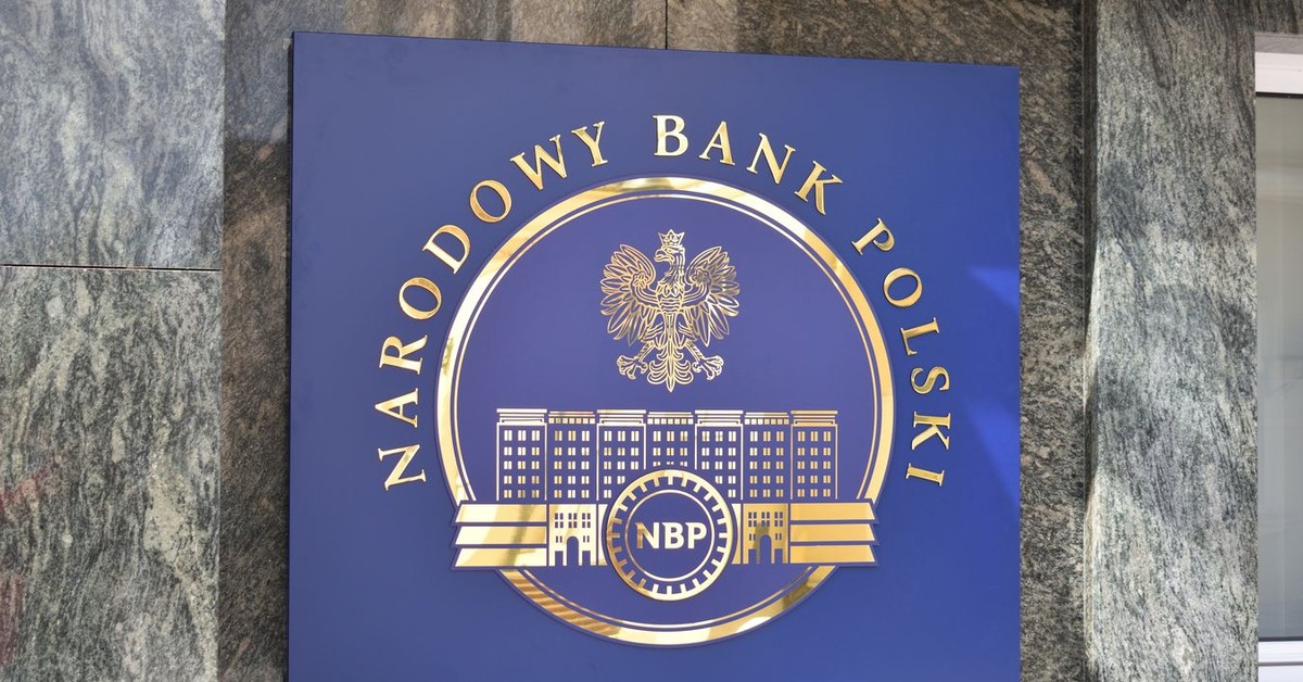 Narodowy Bank Polski stawia się ponad prawem? Tak twierdzą eksperci od jawności