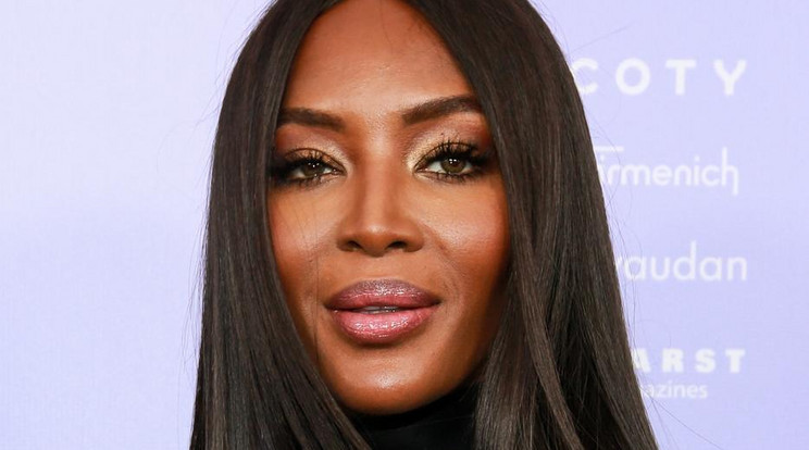 Naomi Campbell teljes védőfelszerelését kiállítják egy brit múzeumban Fotó: Northfoto