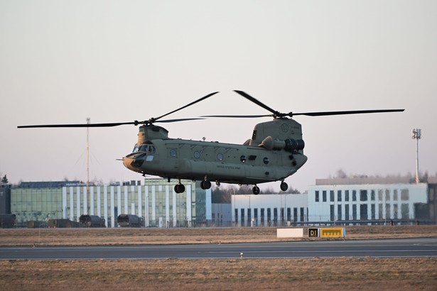 Śmigłowiec armii amerykańskiej CH-47 Chinook