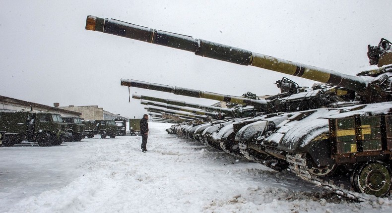 Ukraine plans to use winter to cut off Russia's military supply chains ...