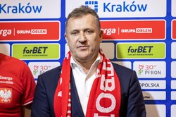 To już nie są plotki. Prezes PZPN przyznał, że rozmawia z Szewczenką