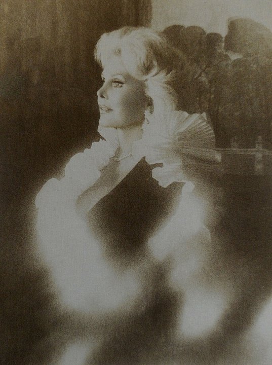 Zsa Zsa Gabor (zdjęcie niedatowane)