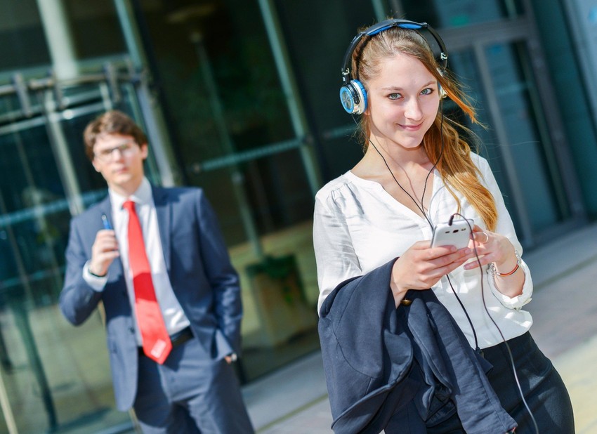 Trude se da mlade zadrže u zemlji