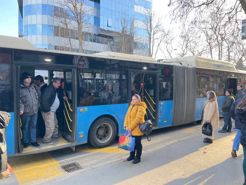 I u Novom Sadu stoje na vratima