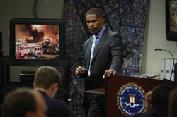 Jamie Foxx robi porządek z terrorystami