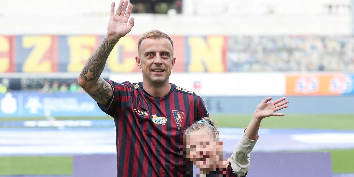 Kamil Grosicki pokazał zdjęcie z komunii córki.