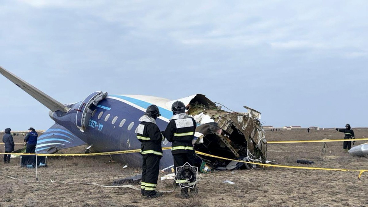 Samolot pasażerski Azerbaijan Airlines rozbił się w pobliżu Aktau w Kazachstanie