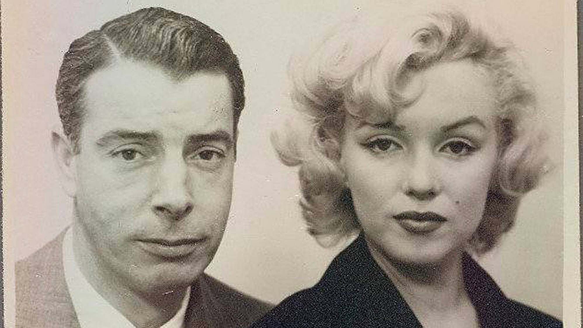 Marilyn Monroe a Joe DiMaggio.