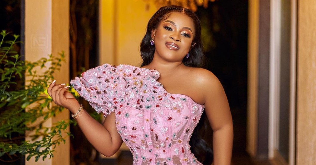 The celebrity stylist, Sima Brew's birthday photos will make your day