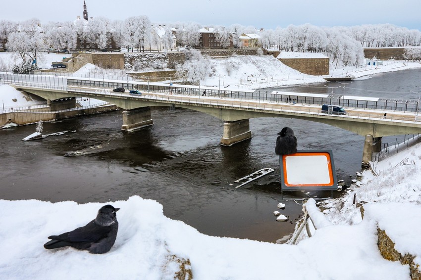 Most preko reke Narve na granici Estonije i Rusije