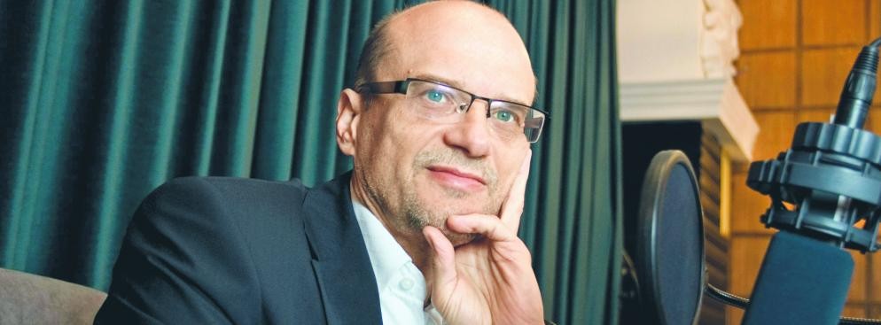 <strong>Miejsce 2: Jarosław Bauc.<strong><br /><br />

Planował budżet na rok 2001 rok.<br /><br />

Zabrakło: 21 mld złotych.<br /><br />