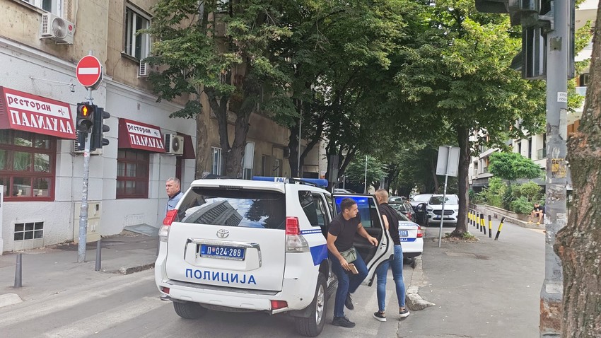 Ubadanje ispred Starine Novaka 21