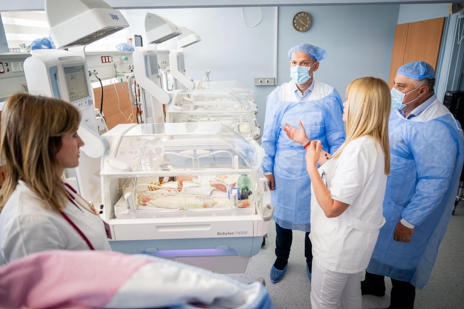 Obilazak neonatologije