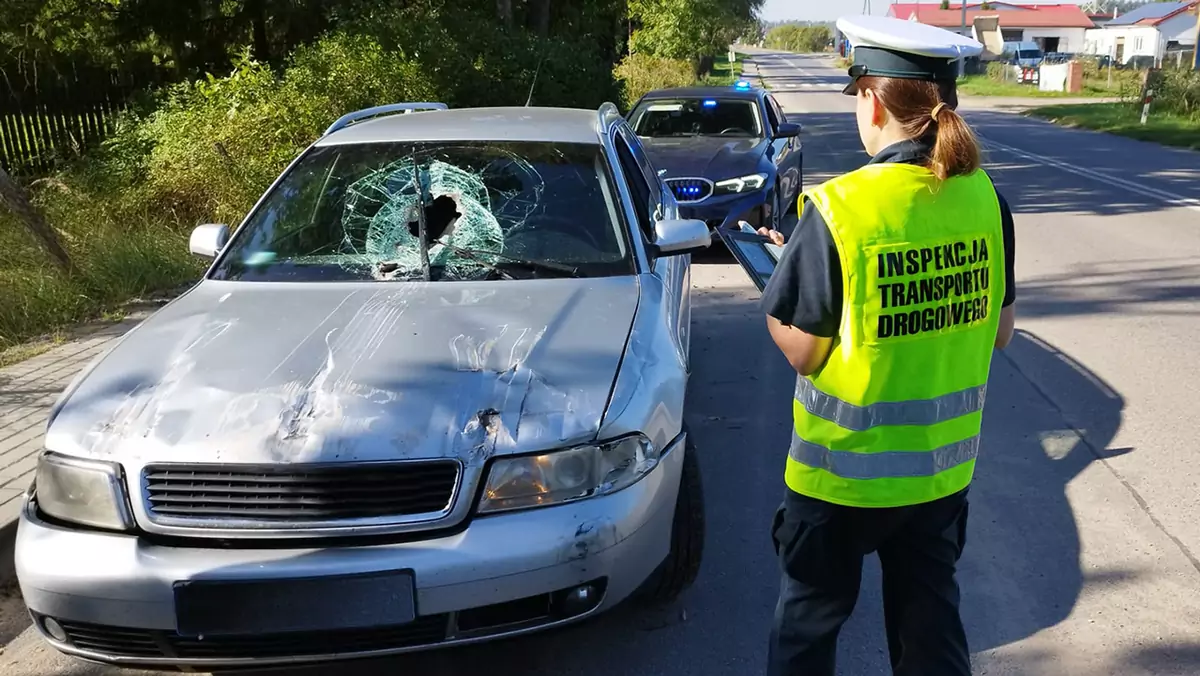 Kierowca Audi prowadził mimo wielkiej dziury w szybie