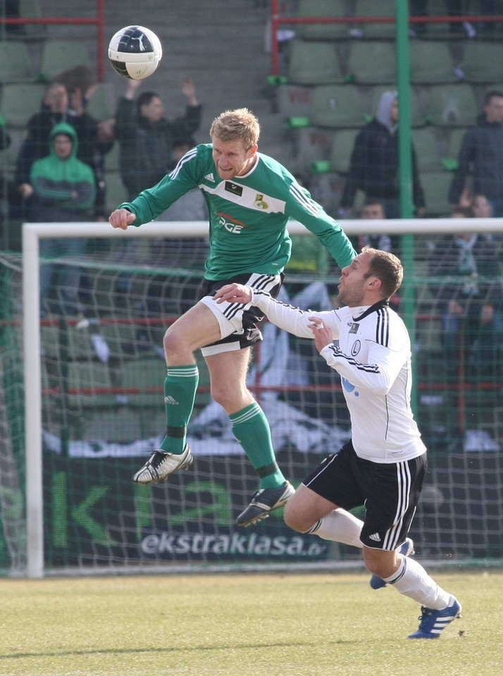 PIŁKARSKA EKSTRAKLASA GKS BEŁCHATÓW KONTRA LEGIA WARSZAWA