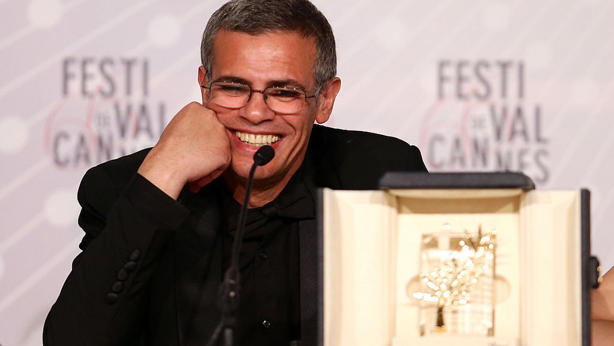 Abdellatif Kechiche planuje wystawić na aukcję Złotą Palmę, którą otrzymał w Cannes za film "Życia Adeli", aby zebrać pieniądze potrzebne na dokończenie produkcji swojego nowego filmu "Mektoub, My Love".
