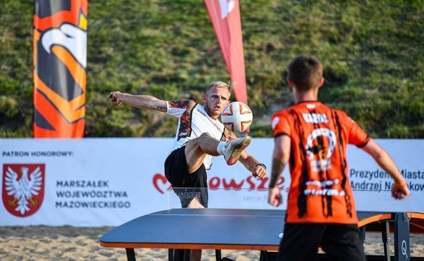 Teqball na plaży