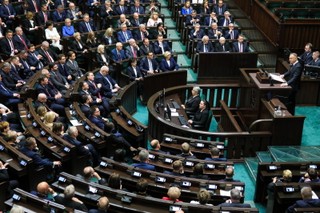 Pierwsze posiedzenie Sejmu. Opozycja szykuje uchwały “depisizacyjne”