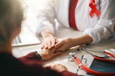 Ta karta uprawnia do szybszych wizyt u lekarza. Jak uzyskać kartę DiLO i kto ją wystawi?