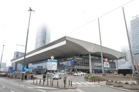 Klątwa Dworca Centralnego. 20 lat temu kojarzył się z "aferą kebabową" i mafią taksówkarską