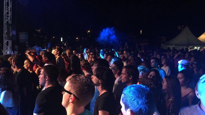 Love fest,  Partibrejkersi