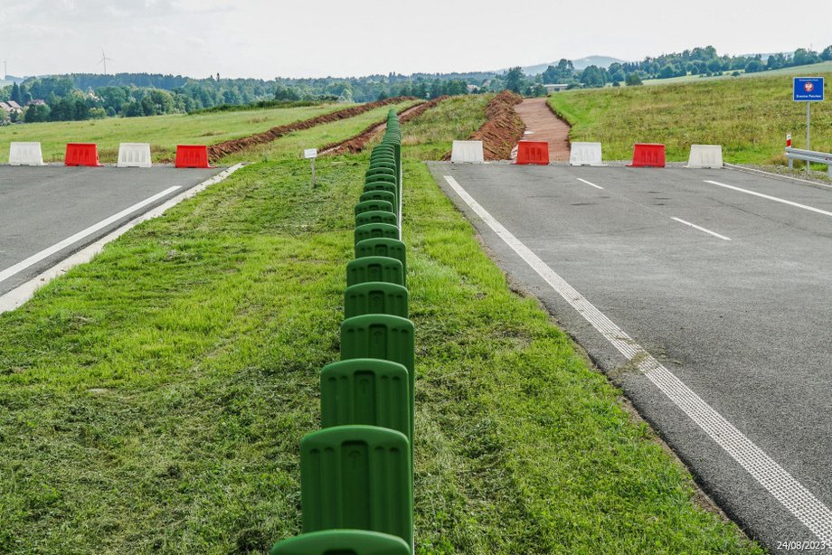 Die Autobahn S3 endet heute in Feldern