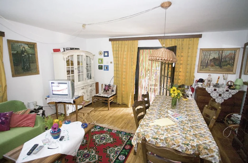 Gorica Popović, kuća na jezeru