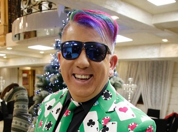 Svi ga znate kao DJ Krmak, a ovo je njegovo pravo ime: Verovatli ili ne zavšrio je čak tri fakulteta od kojih jedan Pravoslavni bogoslovski