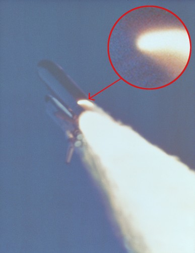 Nie obyło się bez licznych wypadków. Katastrofę  Challengera spowodowała nieszczelność  prawej rakiety pomocniczej