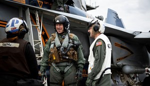 General Gvin Dženkins na američkom nosaču aviona "Džerald Ford" 26. septembra