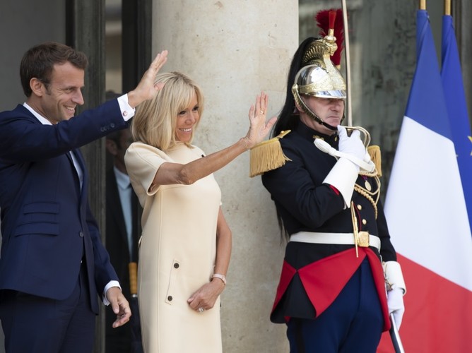 Emmanuel i Brigitte Macronowie