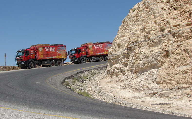Renault Trucks Cape to Cape: Reportáž - Pouští a kamením