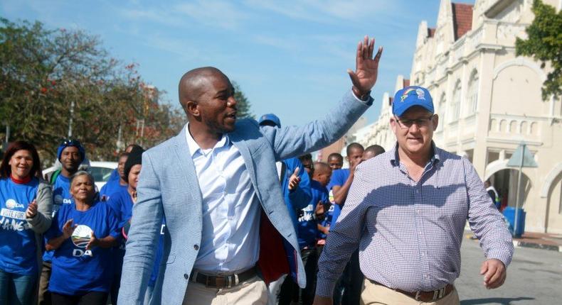 Democratic Alliance leader (D.A), Mmusi Maimane (L) and the mayoral candidate for Nelson Mandela Bay, Athol Trollip wave to their suppoters during their election campaign in Port Elizabeth, August 2,2016. Picture taken August 2, 2016. 