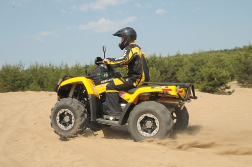 Prównanie mocnych quadów - Can-am Outlander 800R Max LTD kontra Can-am Outlander 800R