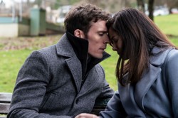 Casey Affleck i Sam Claflin w thrillerze “Każdy twój oddech”. Zobacz zwiastun