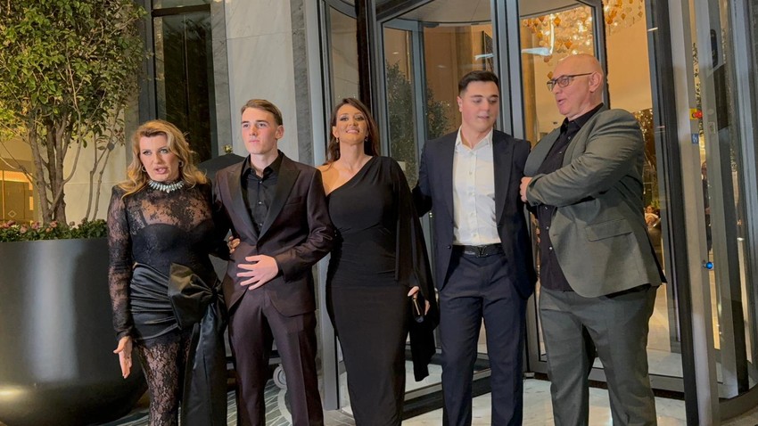 Jelena, Tašketova ćerka