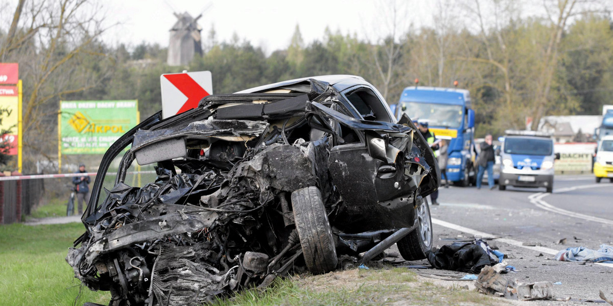 W Polsce w wypadkach na drogach ginie o połowę więcej ludzi w przeliczeniu na 100 tys. mieszkańców niż wynosi średnia w Unii Europejskiej