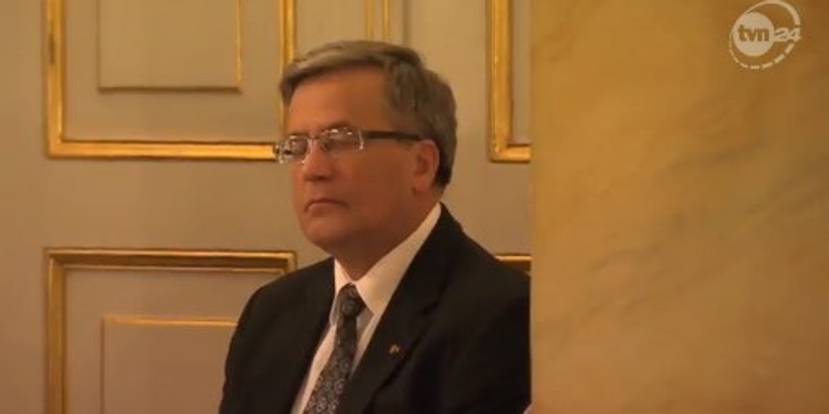 Komorowski zasnął na koncercie.