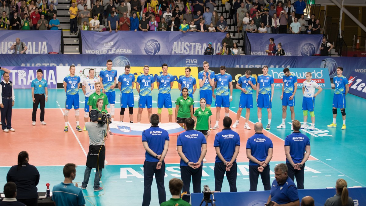 Reprezentacja Słowenii, wicemistrz Europy z 2015 roku, przybędzie do Polski na EuroVolley 2017 bez Klemena Cebulja. Kluczowy siatkarz drużyny Slobodana Kovaca przegrał z kontuzją i zabrakło go w "14" powołanej na turniej finałowy.