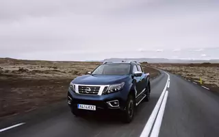 Nissan Navara po zmianach – więcej komfortu i nowej techniki