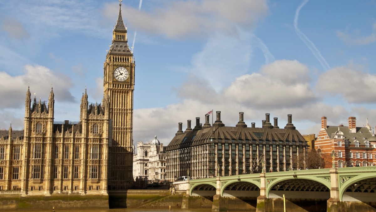 Meteorolodzy nie mają wątpliwości - prognozy związane z nadciągającym karaibskim frontem atmosferycznym się sprawdzą i na mieszkańców Londynu czeka wyjątkowo ciepły i słoneczny dzień.