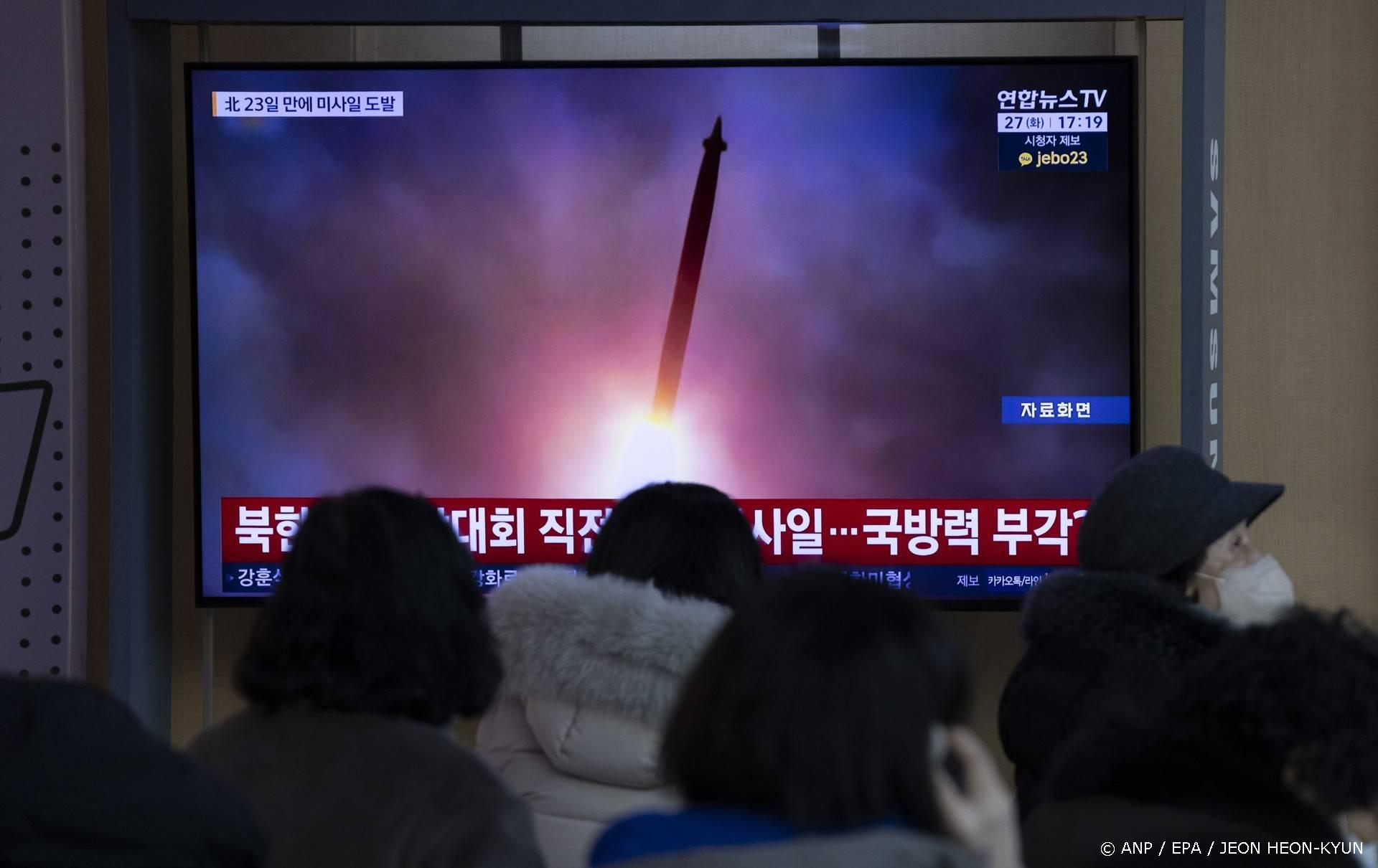 Noord-Korea test raketten terwijl VS en Zuid-Korea over nucleaire duikboten praten